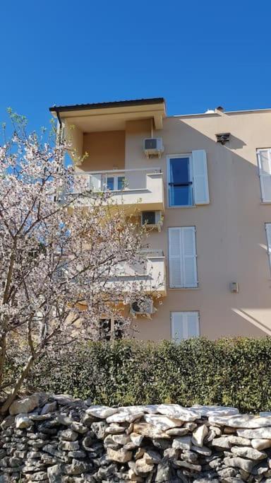 Apartments Punta Premantura Exterior foto